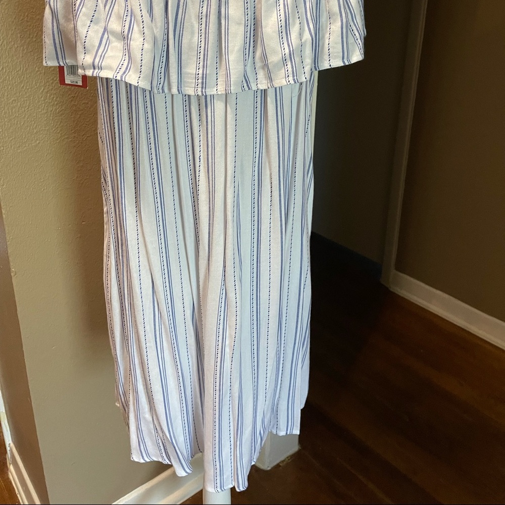 Dress - Picture 3 of 5